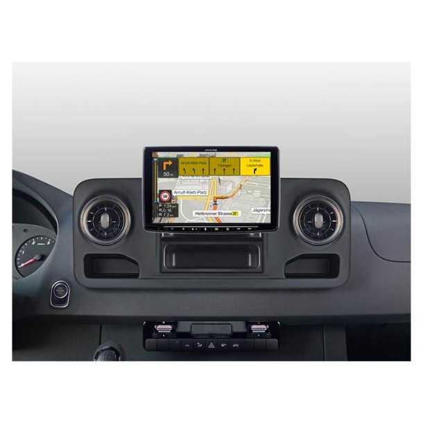 Alpine INE-F904DU HALO9 navigation bundle til Mercedes Sprinter S907