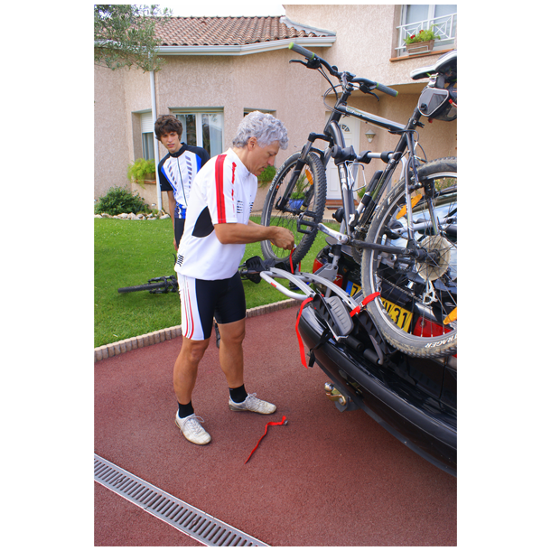 BUZZ Pilot cykelholder til 2 cykler