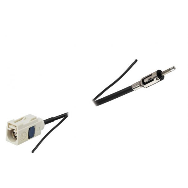 Calearo tilslutningskabel Fakra/DIN til FM/AM med ls strmforsyning, 5 m