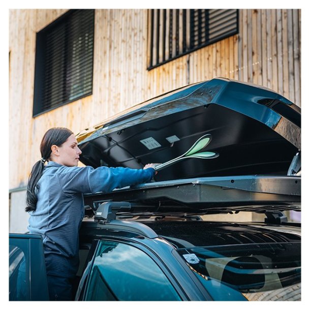 Thule Motion 3 L black glossy - 450 ltr.